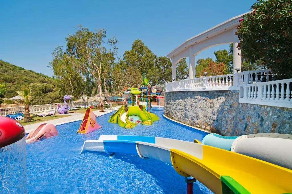 Tusan Beach Resort